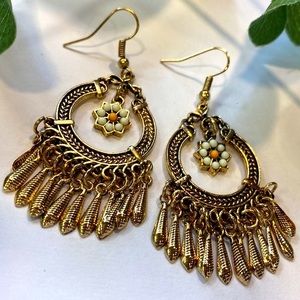 Vintage flower boho dangle earrings
